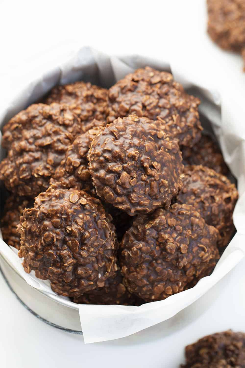 Chocolate Peanut Butter Cookies {No Bake} are a no-bake treat made with quick oats, cocoa, and creamy peanut butter for a quick, but flavorful cookie. No Bake Cookies, Recipes, Cookies, Chocolate, No Bake, Dessert, Easy Cookie Recipes, i am baker, iambaker, breakfast cookie Chocolate Peanut Butter Oatmeal No Bake Cookies in Bucket