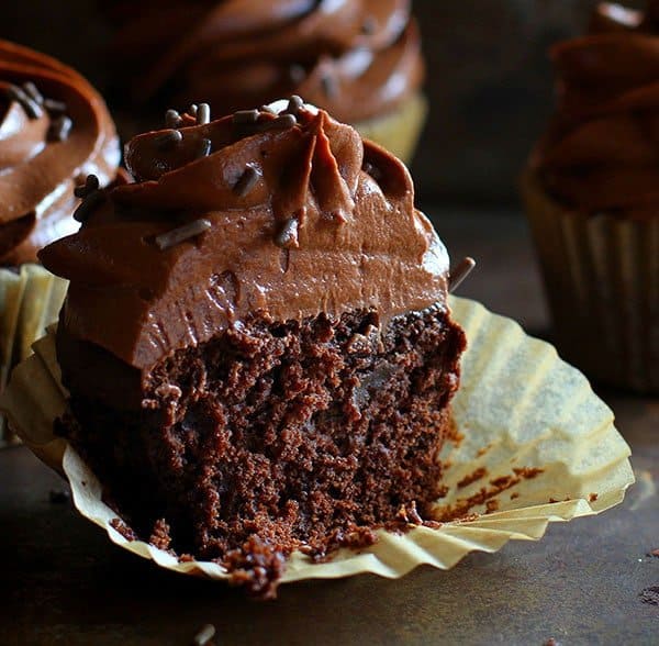 These amazing cupcakes are unique and so delicious. Definitely worth trying! #chocolate #chocolatecupcake #cupcakes #cupcakerecipe #chocolatefrosting #iambaker The Ultimate Chocolate Cupcake!